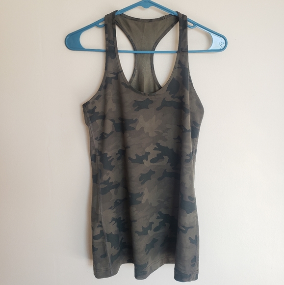 Lululemon Cool Racerback Tank Fatigue Green Camo Size 6/8 - Picture 4 of 8